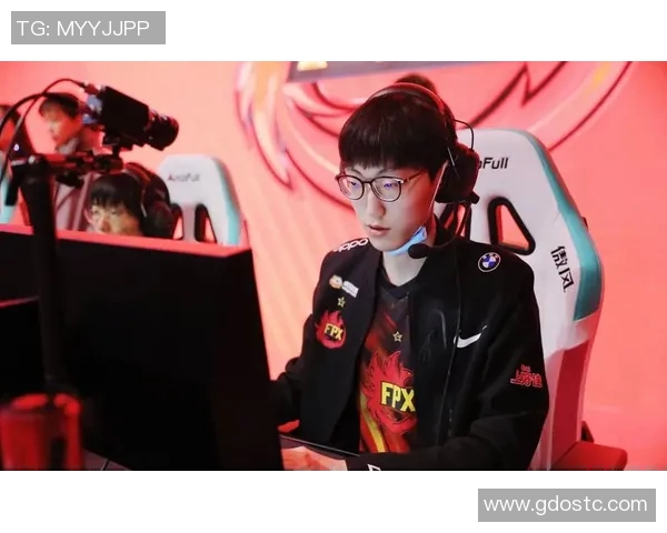 城市赛分析：FPX选手个人能力的精彩展现与战术执行